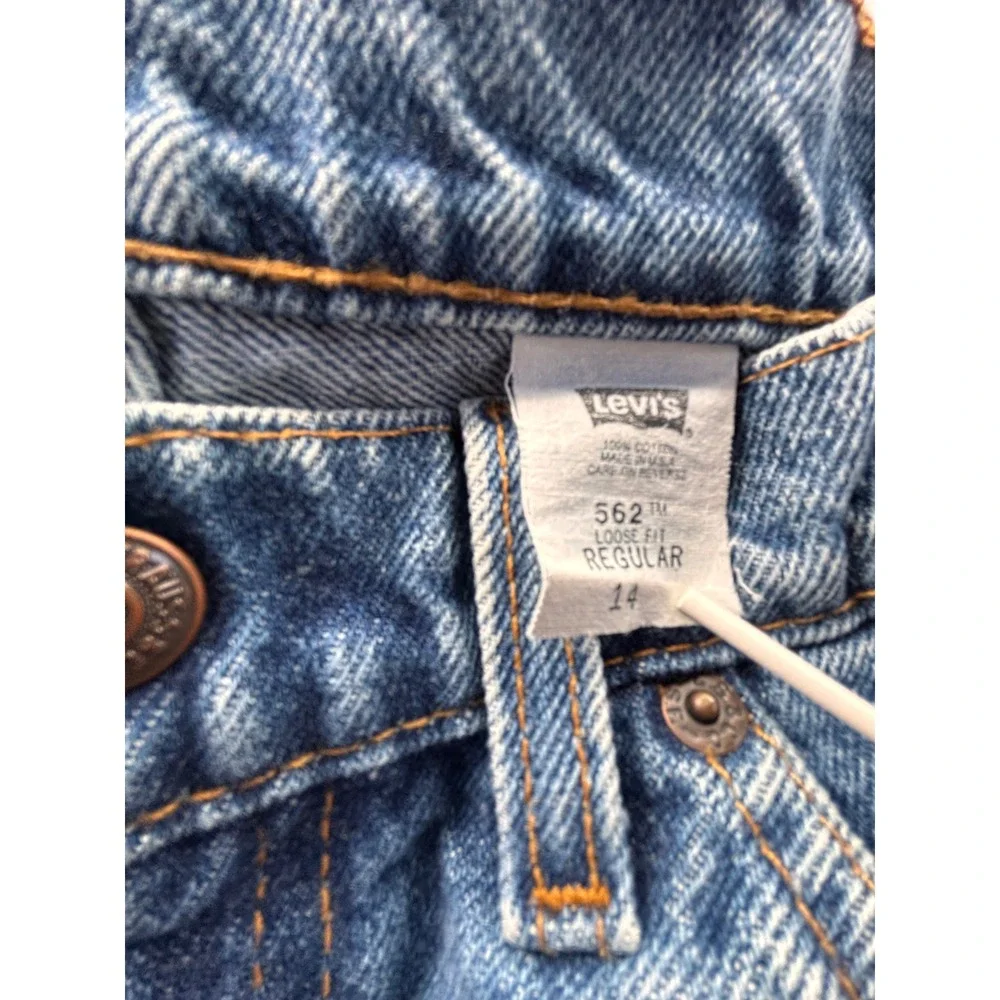 Levis 562 Loose Fit Blue Denim Shorts Kids Size 14 Vintage Made in USA Cut Off
